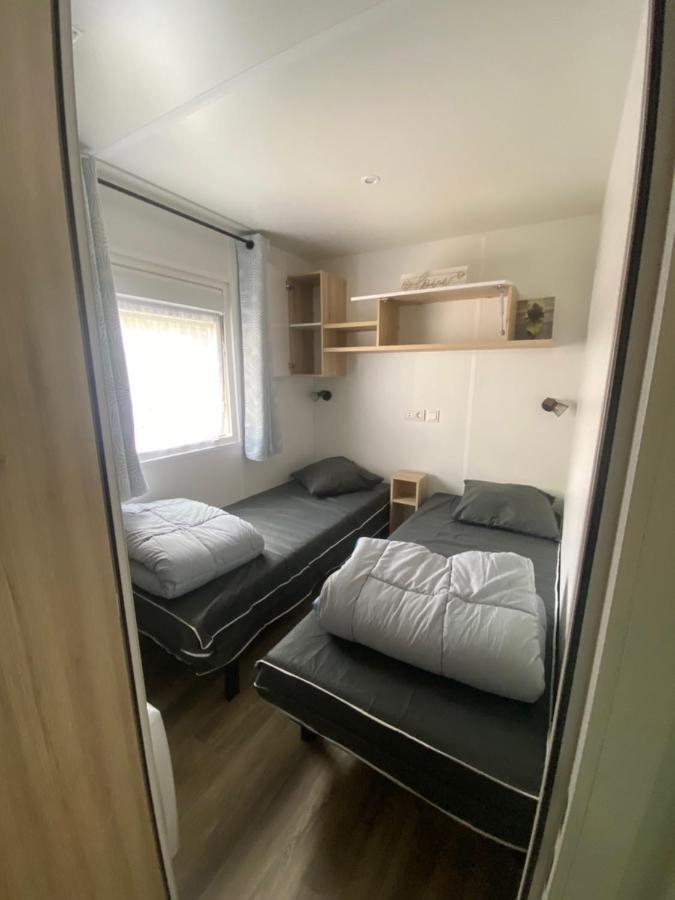 Mobil-Home Les Dunes De Contis Сен-Жюльен-ан-Борн Экстерьер фото